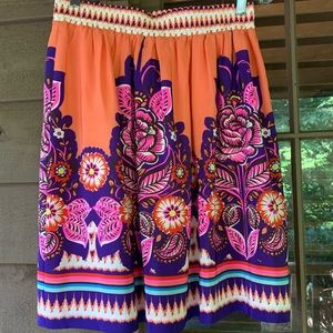 Women skirt size 8 - Anthropologie - Edme and Esyllte brand - vibrant colors.